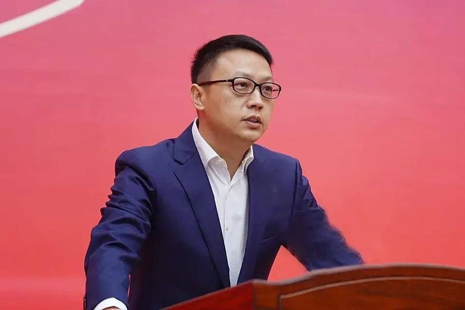 阿里巴巴集团 CEO 吴泳铭：AI 是历史性机遇，塑造以科技为核心动力的第二增长曲线&nbsp;